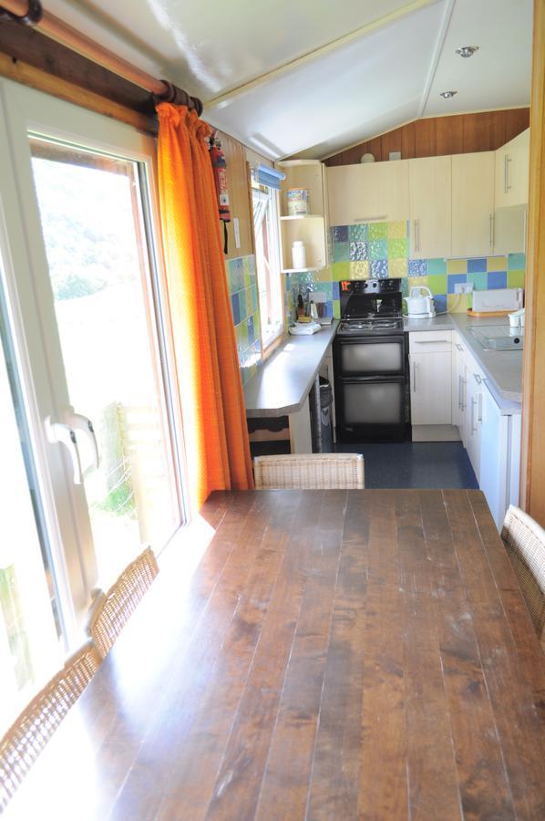 Lamont Chalet Self Catering Holiday Homes Creagmhor Glenelg Iv408La エクステリア 写真